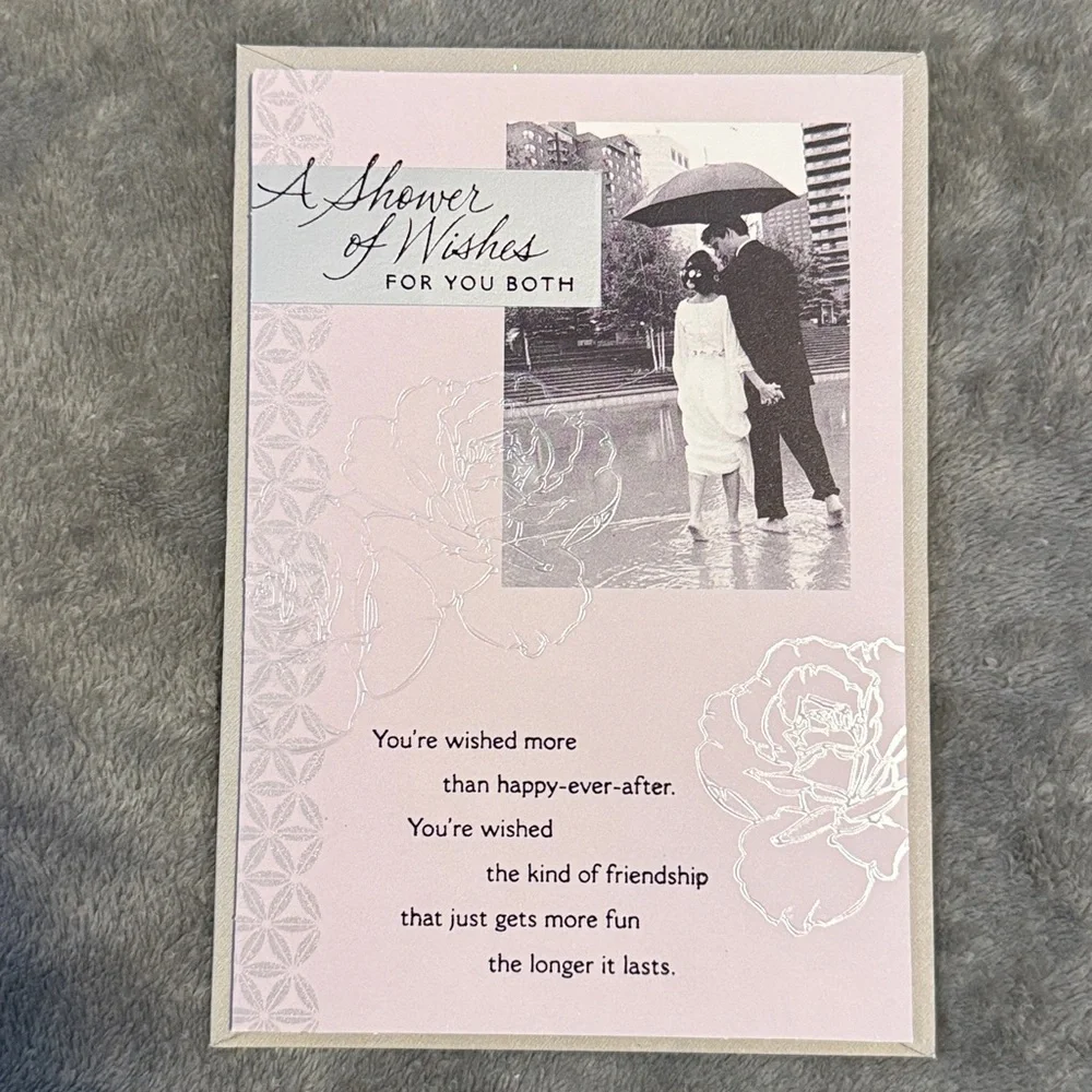 🌻 Bundle of 2 Hallmark Wedding/Wedding Shower Cards